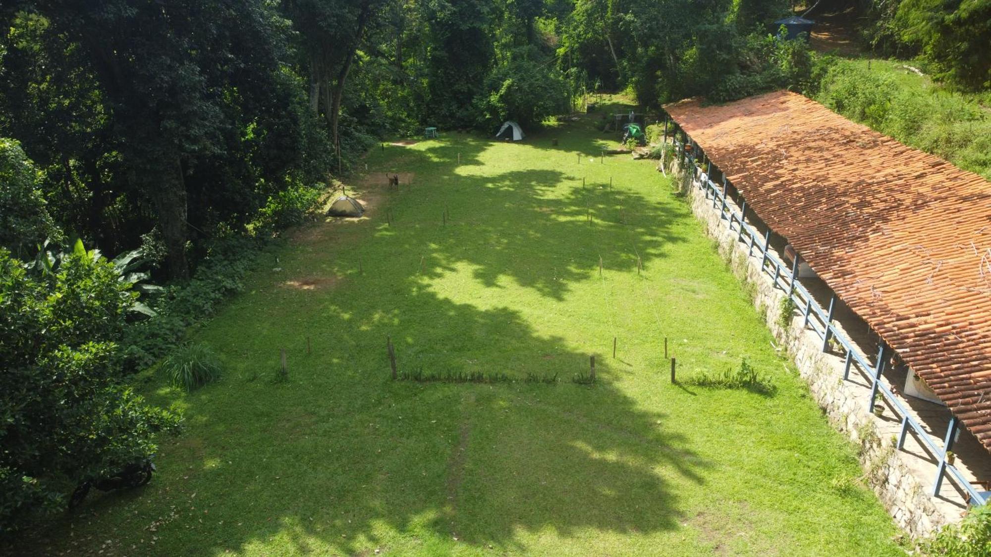 Camping Flamboyant Hotel Ilhabela Buitenkant foto